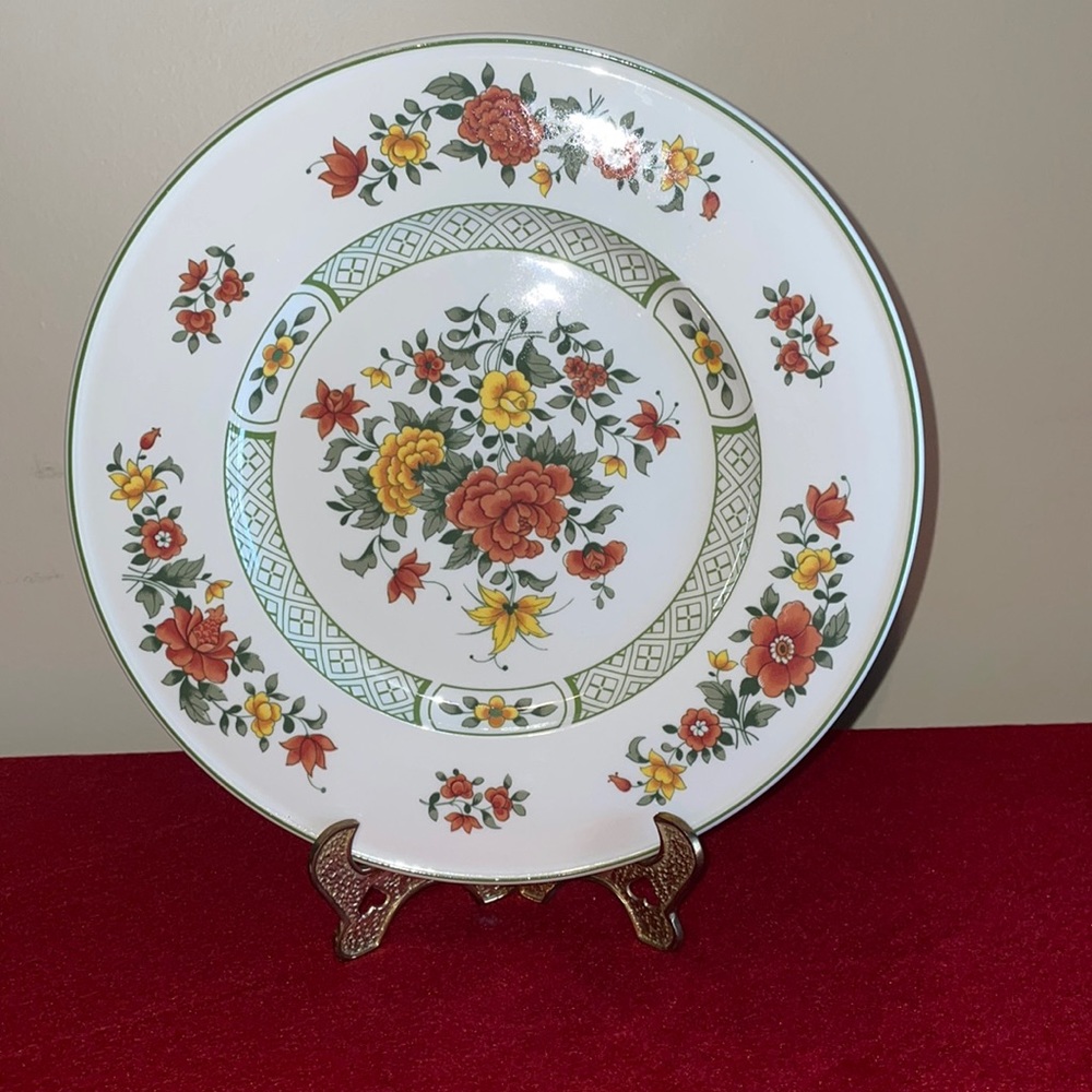 Villeroy & Boch Dinner Plates ~ Summerday Pattern ~ Quantity of Eleven (11)